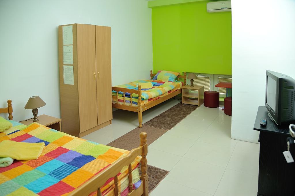 Hostel Paparazzo & Apartmens Kikinda Екстериор снимка