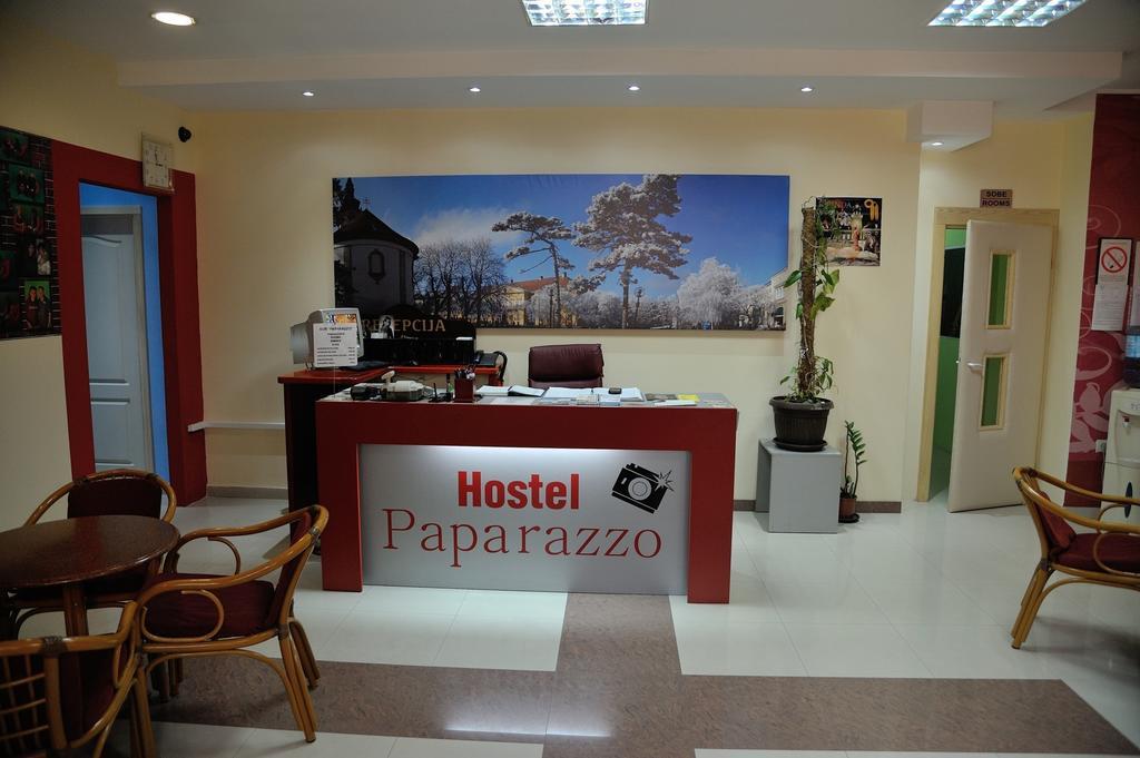 Hostel Paparazzo & Apartmens Kikinda Стая снимка