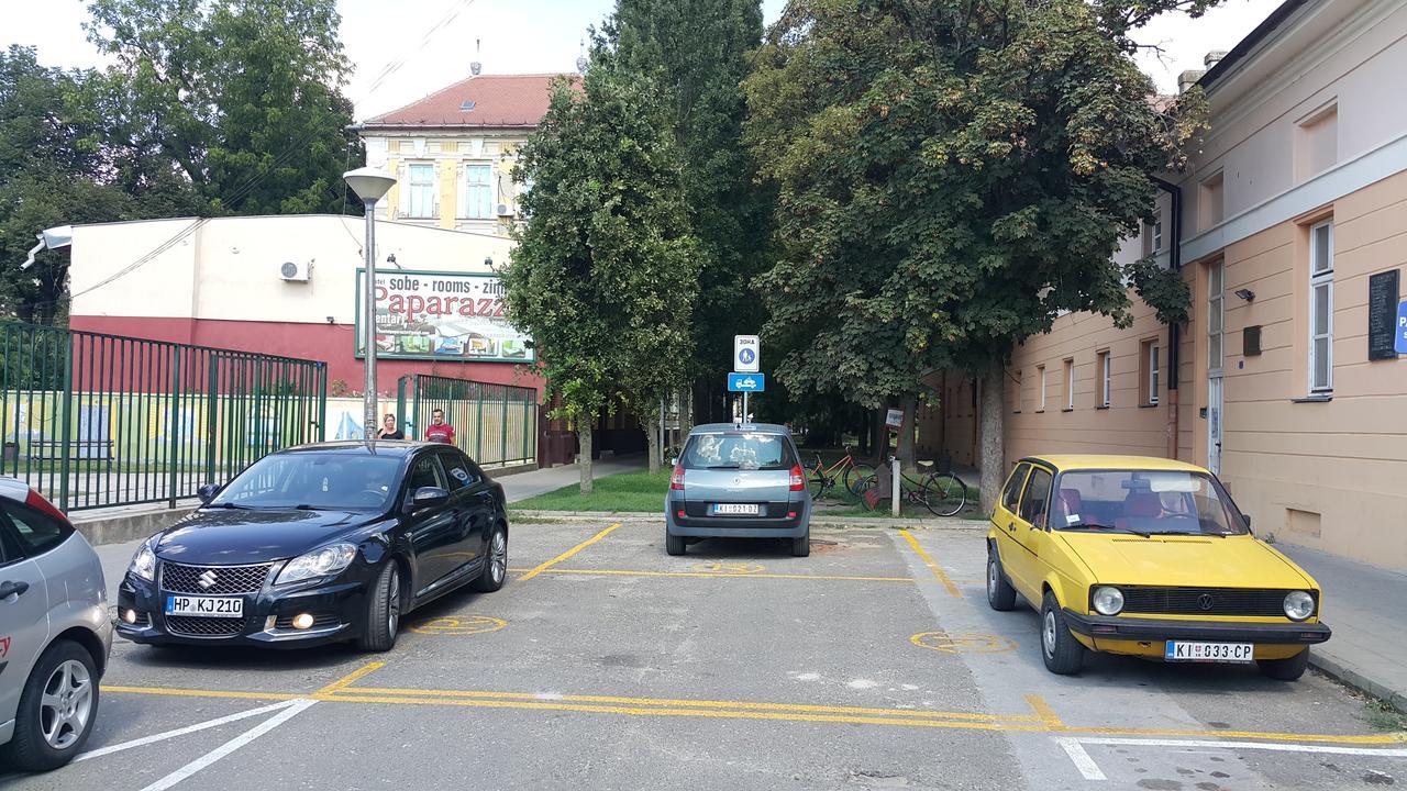 Hostel Paparazzo & Apartmens Kikinda Екстериор снимка