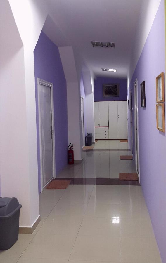 Hostel Paparazzo & Apartmens Kikinda Екстериор снимка